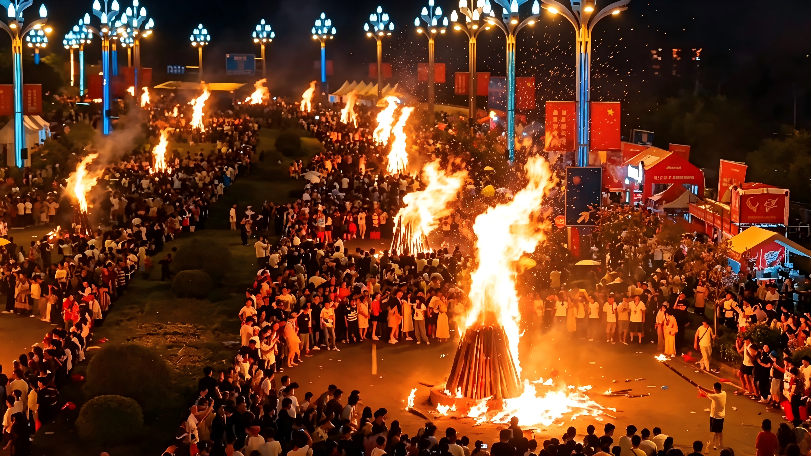燃动夏夜！鉴正伟业运营赋能｜2026建昌古城火把节火热进行中